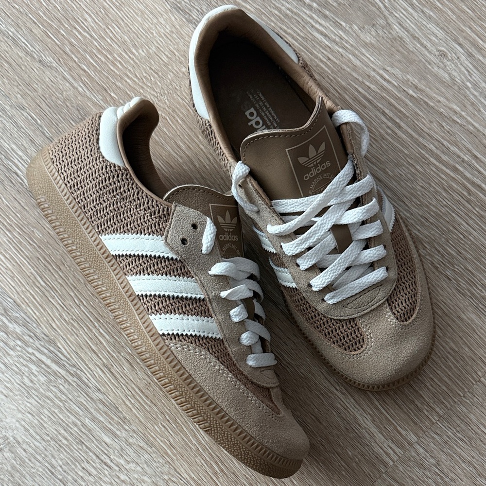 *NEW* adidas SAMBA OG CARDBOARD - Picture 3 of 6
